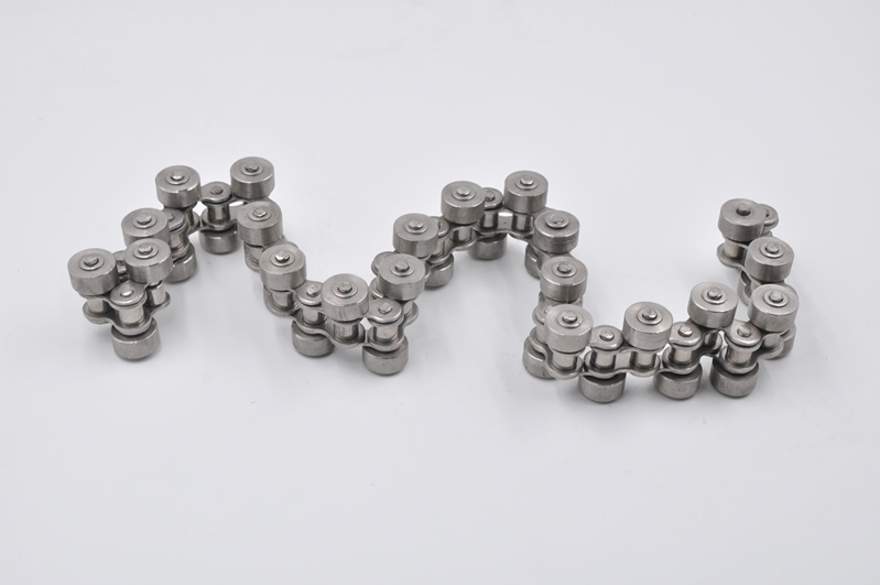 侧置，顶置滚轮链条